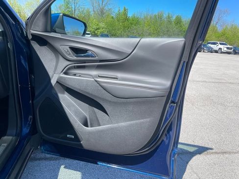 Used 2022 Chevrolet Equinox Premier FWD image 20