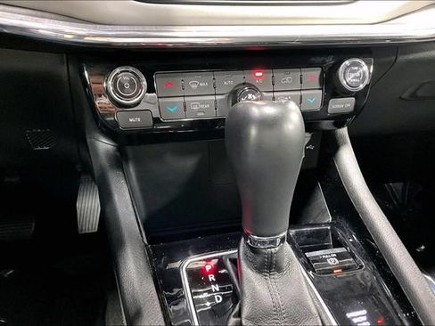 Used 2023 Jeep Compass Limited AWD/4WD image 15