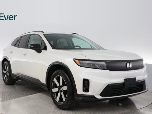 Used 2024 Honda Prologue Touring image 12