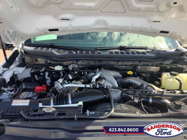 Used 2025 Ford F550 4x4 Crew Cab Super Duty image 21