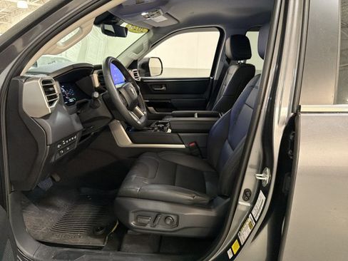 Used 2024 Toyota Tundra Limited w/ Power Package AWD/4WD image 6