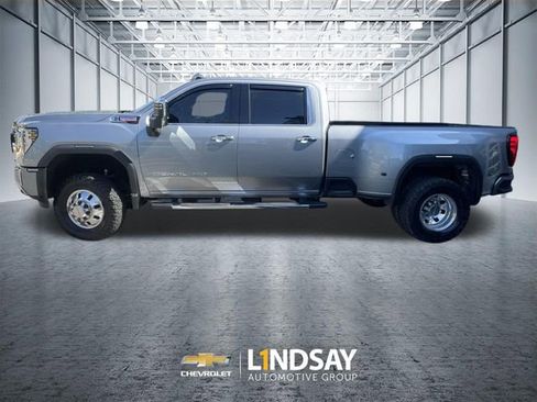 Used 2024 GMC Sierra 3500 Denali w/ Denali Reserve Package AWD/4WD image 5