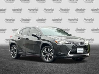 Certified 2022 Lexus UX 250h w/ Accessory Package (Z1) video 2