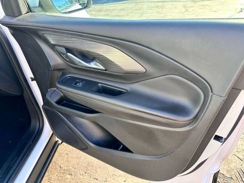 Used 2020 GMC Terrain SLT w/ Preferred Package image 18