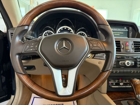 Used 2012 Mercedes-Benz E 350 Cabriolet image 15