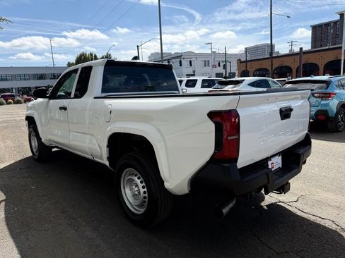 Certified 2025 Toyota Tacoma SR w/ Towing Package RWD image 5
