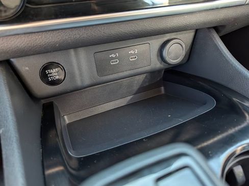 Used 2024 Nissan Rogue S FWD image 24