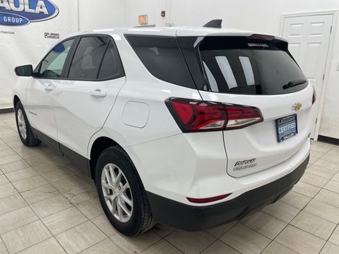 Certified 2024 Chevrolet Equinox LS w/ LS Convenience Package image 18