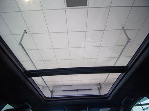 Used 2024 GMC Yukon Denali image 12