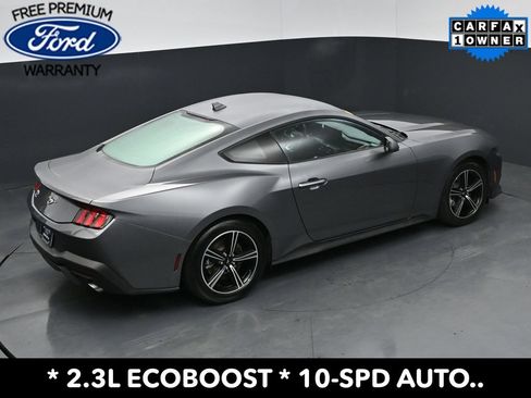 Used 2025 Ford Mustang Coupe RWD image 30