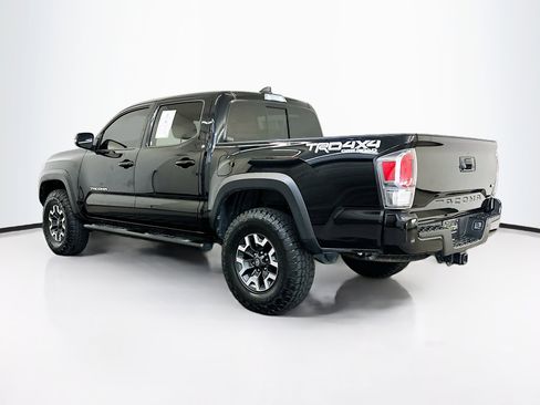 Used 2023 Toyota Tacoma TRD Off-Road w/ Technology Package image 5