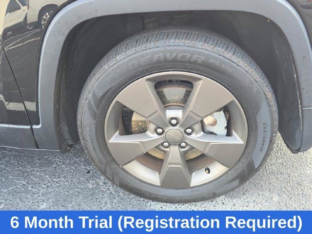 Used 2016 Jeep Cherokee 75th Anniversary FWD image 17