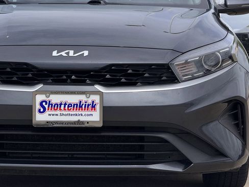 Used 2023 Kia Forte LXS w/ LXS Technology Package image 8