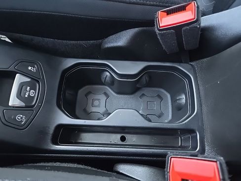 Used 2023 Jeep Renegade Trailhawk w/ Sun/Sound Group image 65