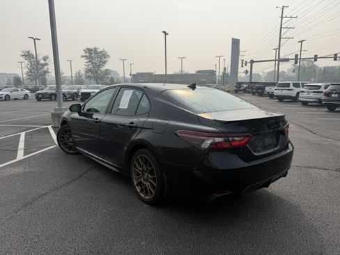 Used 2023 Toyota Camry SE w/ Convenience Package AWD/4WD image 3
