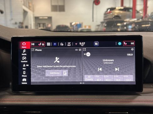 Used 2024 Dodge Hornet R/T Plus image 23