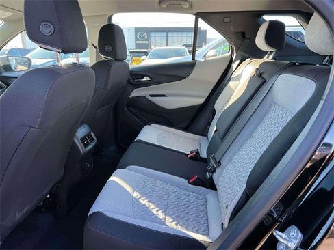 Certified 2024 Chevrolet Equinox LS image 23