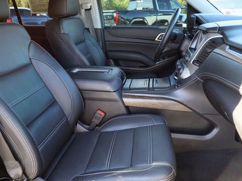 Used 2018 GMC Yukon XL Denali w/ Open Road Package image 33