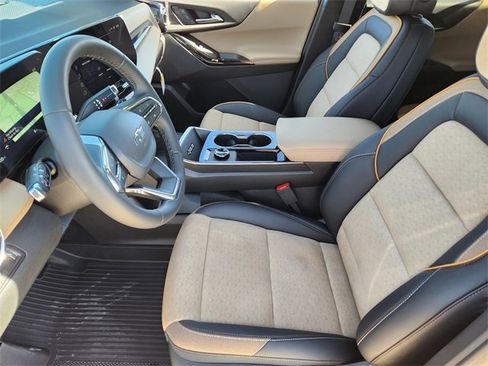 New 2026 Chevrolet Equinox ACTIV w/ Convenience Package III image 11