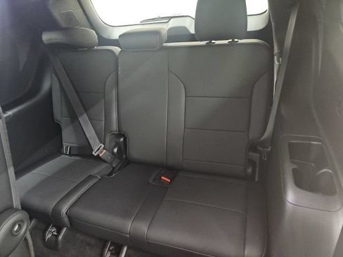 Used 2026 Buick Enclave Preferred FWD image 4