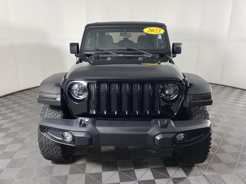 Used 2023 Jeep Wrangler Sport AWD/4WD image 11