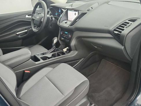 Used 2019 Ford Escape SE FWD image 19