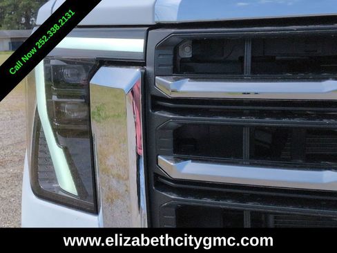 New 2026 GMC Sierra 2500 SLE w/ Preferred Package AWD/4WD image 11