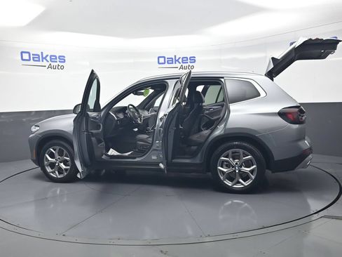 Used 2024 BMW X3 xDrive30i AWD/4WD image 54