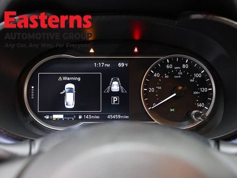 Used 2023 Nissan Versa SV FWD image 18