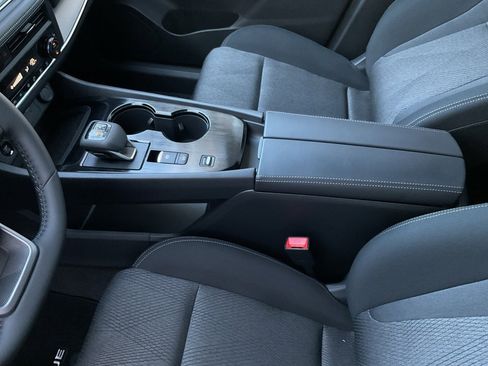 New 2026 Nissan Rogue SV image 32