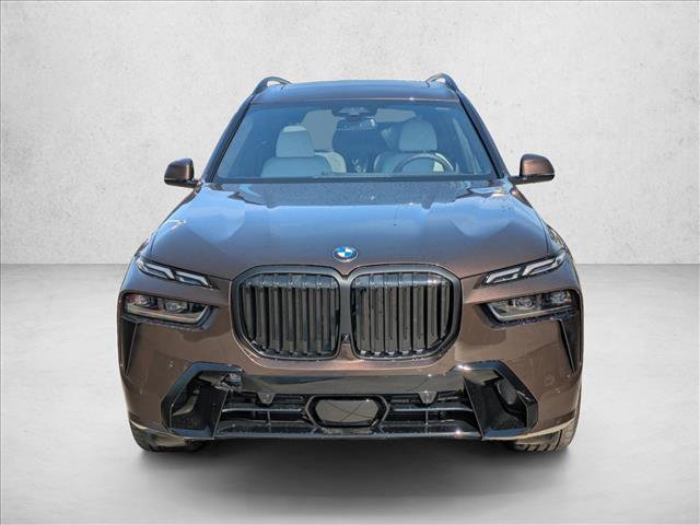 Used 2026 BMW X7 xDrive40i w/ M Sport Package AWD/4WD image 6