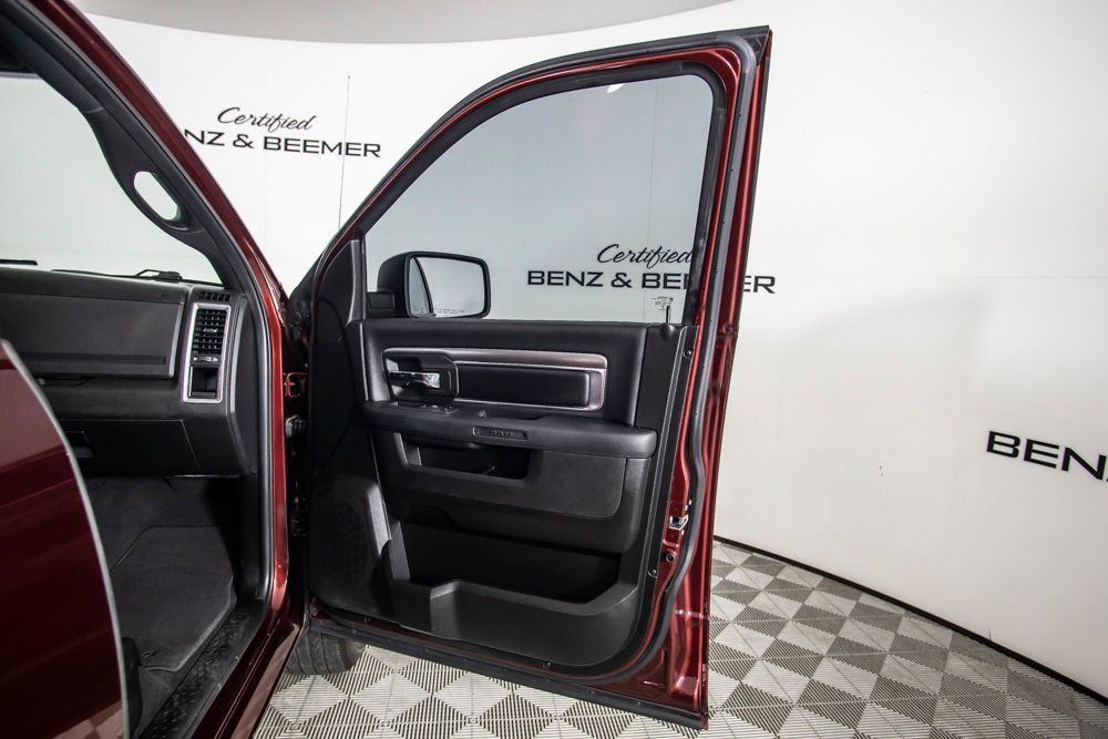 Used 2021 RAM 1500 Warlock RWD image 17