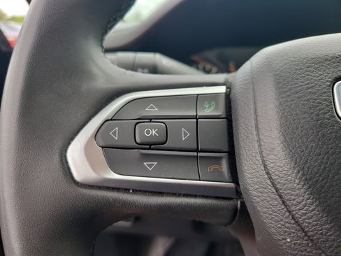 Used 2023 Jeep Compass Latitude AWD/4WD image 27
