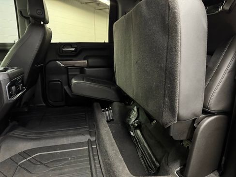 Used 2020 Chevrolet Silverado 2500 LTZ w/ LTZ Convenience Package image 33