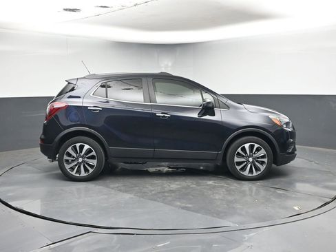 Used 2022 Buick Encore Preferred w/ Safety Package image 6