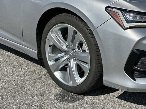 Certified 2022 Acura TLX w/ Technology Package image 12