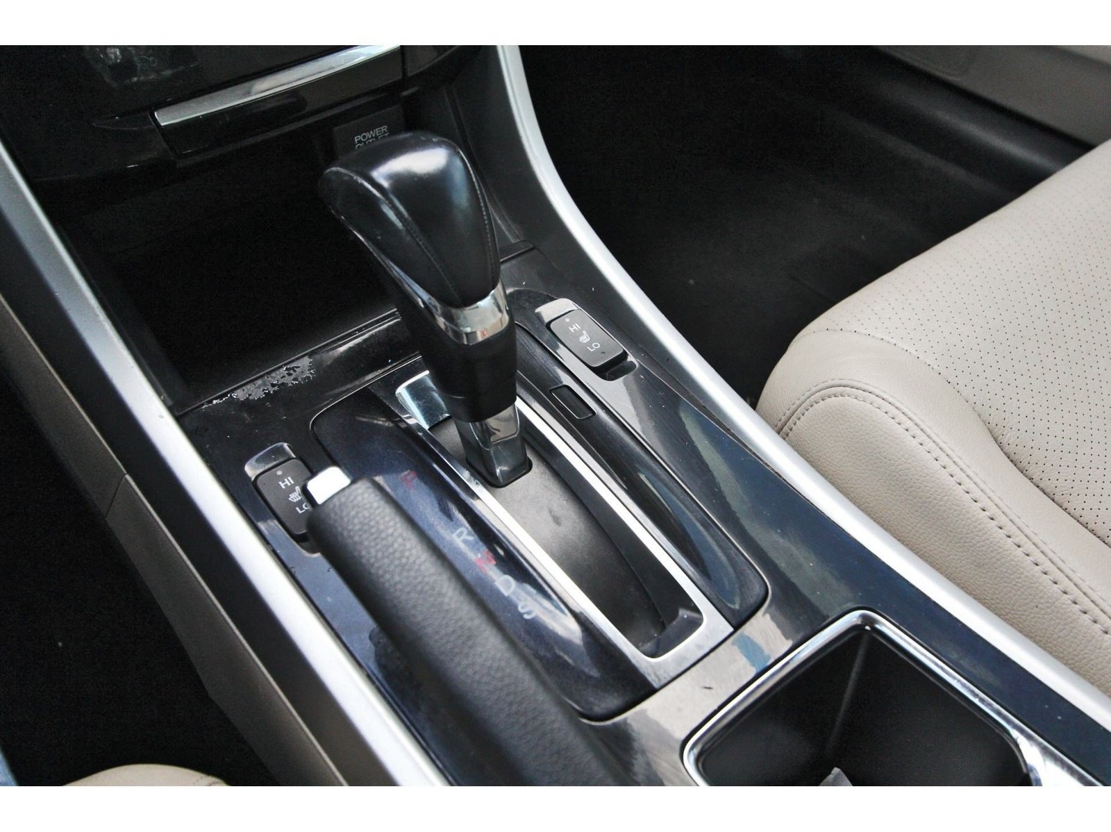 Used 2016 Honda Accord Touring image 27