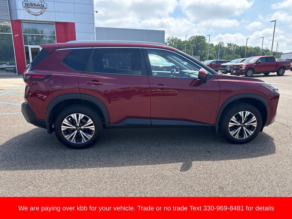 Used 2022 Nissan Rogue SV AWD/4WD image 8