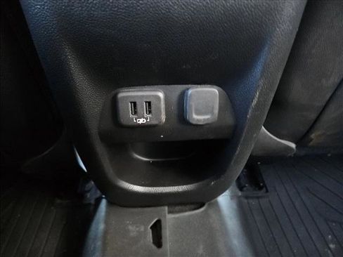 Used 2021 GMC Canyon AT4 image 15