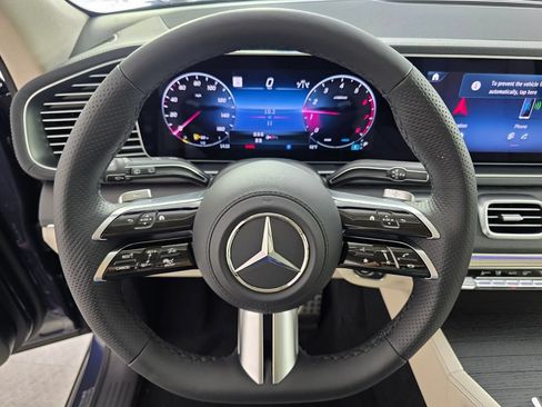 New 2026 Mercedes-Benz GLS 450 4MATIC image 14