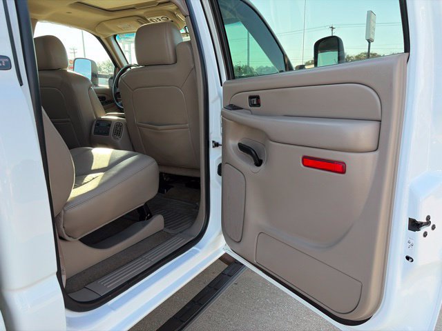 Used 2007 GMC Sierra 2500 SLT w/ Heavy-Duty Power Package RWD image 45