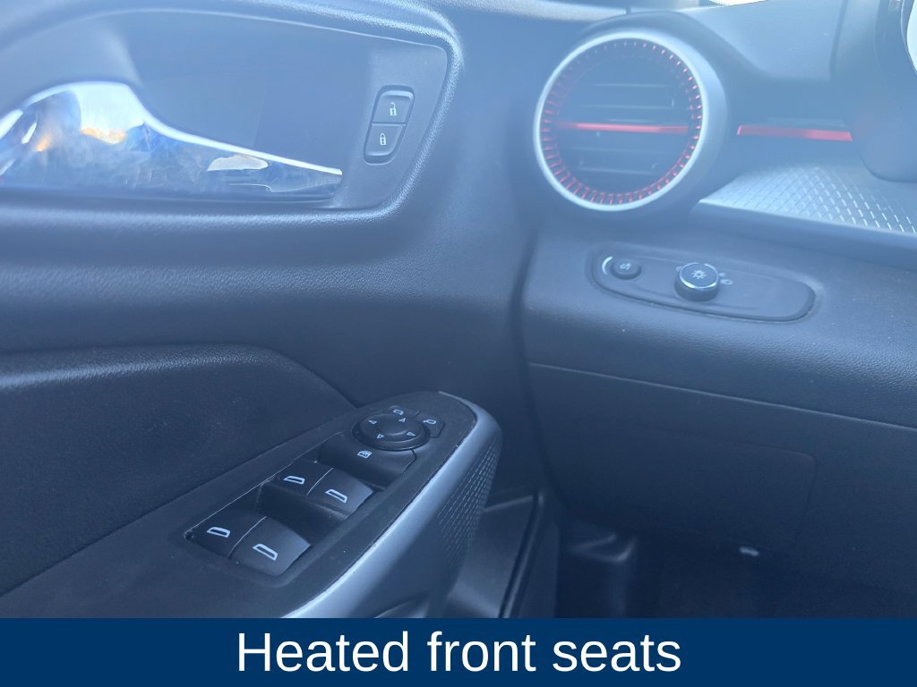 Used 2024 Chevrolet Trax RS FWD image 19