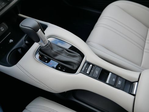 New 2026 Honda HR-V EX-L image 10