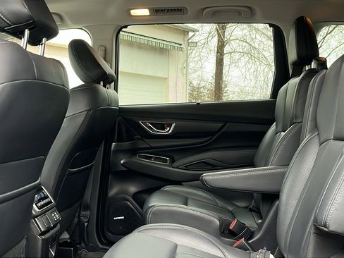 Certified 2023 Subaru Ascent Limited w/ Technology Package image 21