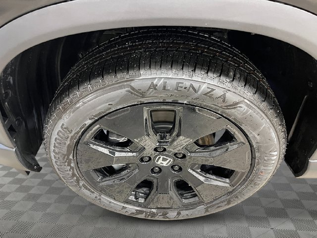 New 2026 Honda Pilot Black Edition image 13
