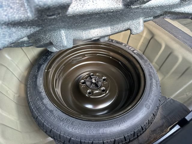 Used 2025 Nissan Altima 2.5 SV FWD image 28