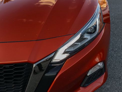 Used 2022 Nissan Altima 2.5 SR image 10