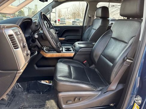 Used 2015 Chevrolet Silverado 2500 LTZ image 9