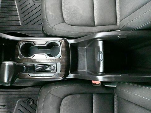 Used 2019 GMC Canyon SLE w/ SLE Convenience Package image 32