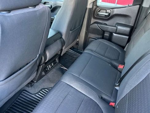 Used 2021 Chevrolet Silverado 1500 LT image 14